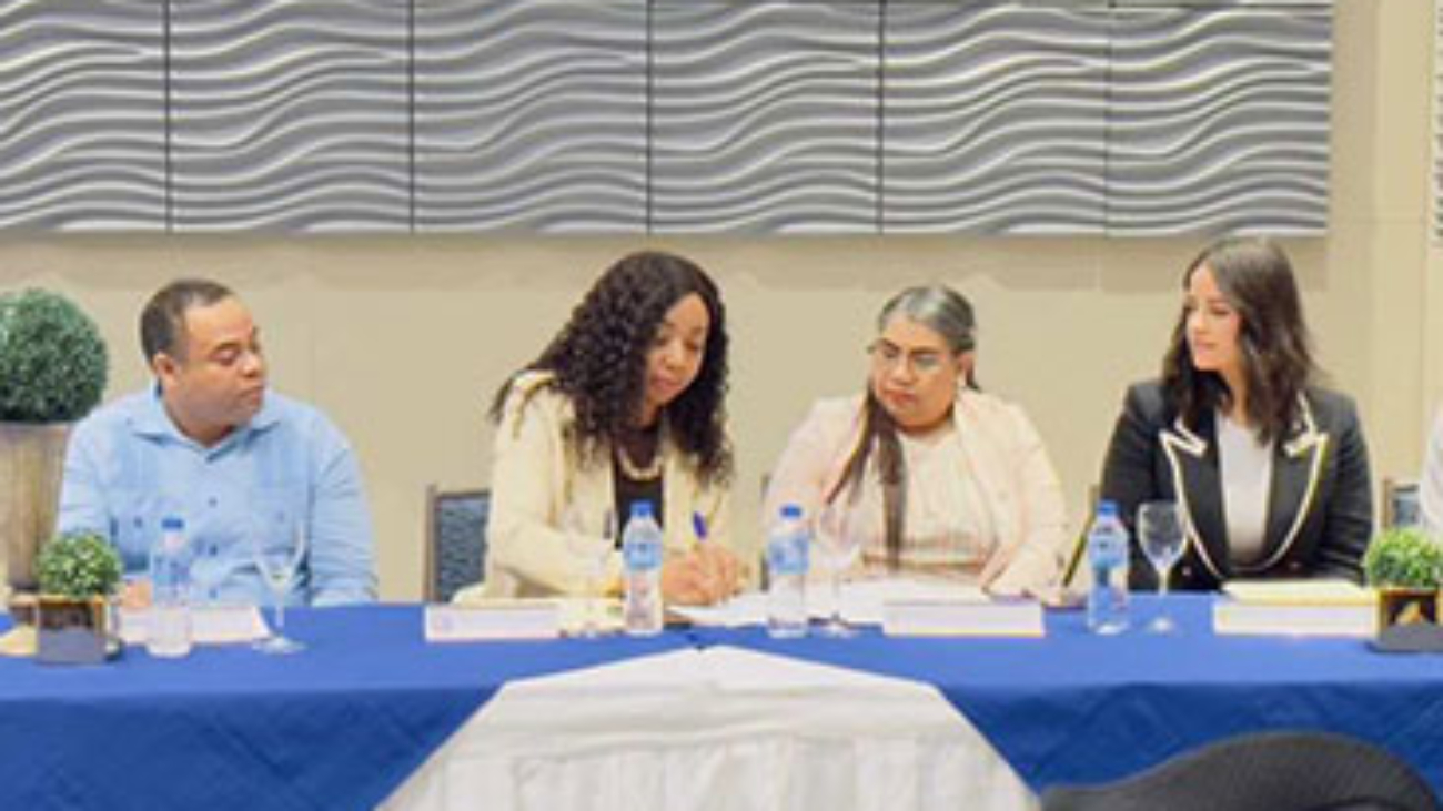 Portada CCPLV y el Instituto de Contadores Públicos Autorizados firman ac