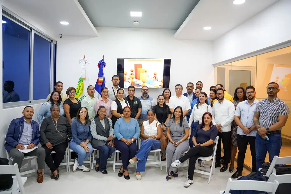 Empresarios fortalecen sus competencias en taller de Planificación Estratégica