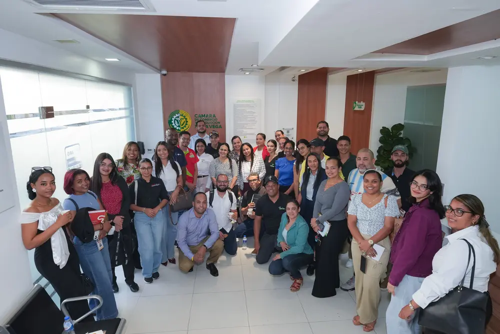 Emprendedores fortalecen sus habilidades en Taller de Marketing Digital Estratégico (1)