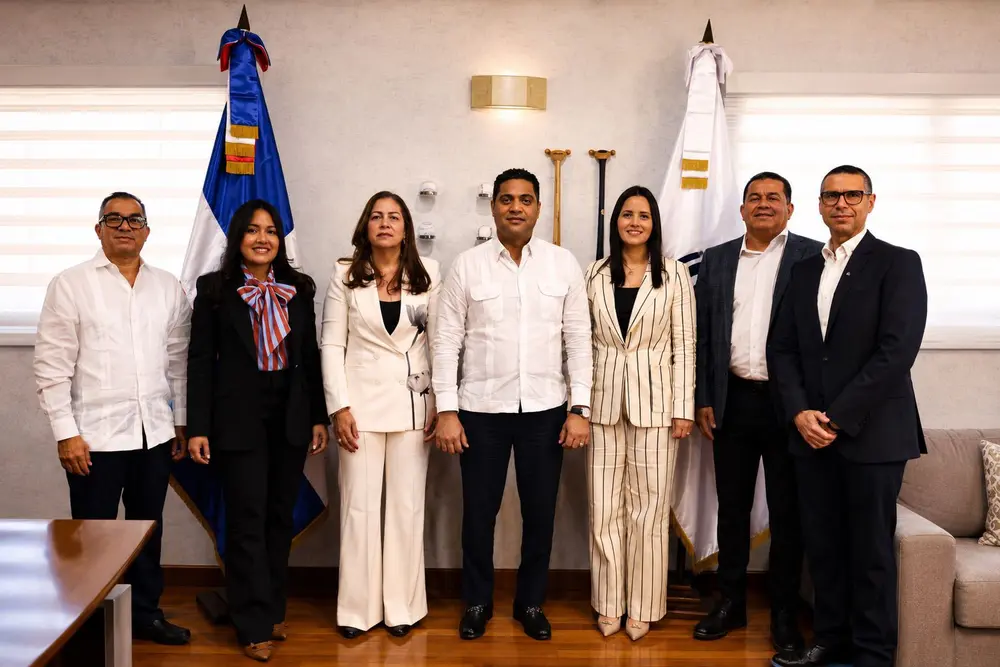 Expo Vega Real 2026 fortalece alianza con el Ministerio de Deportes (2)